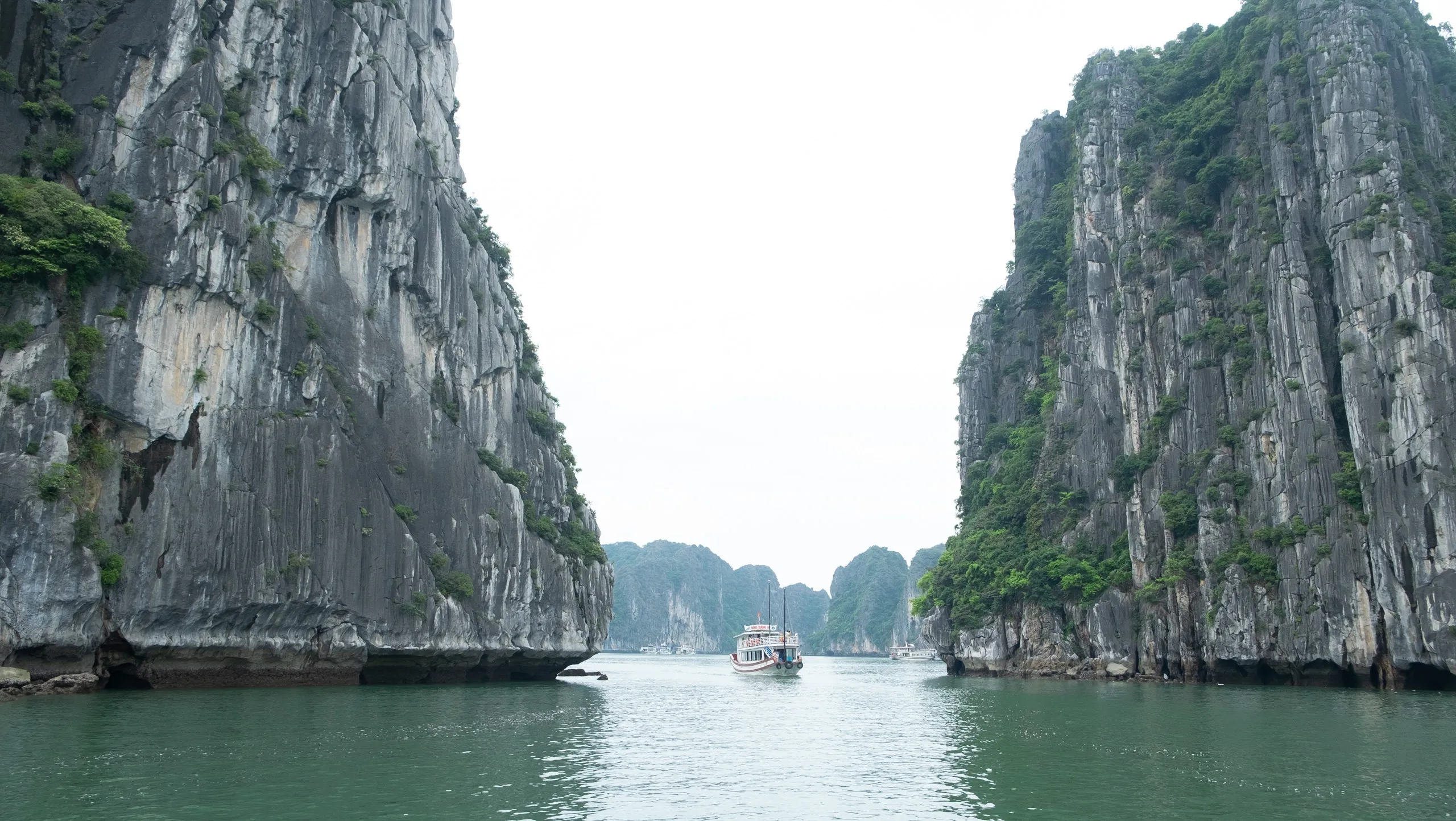 Ha Long, Vietnam